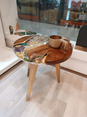 میز چوب و رزینی گل جاودان